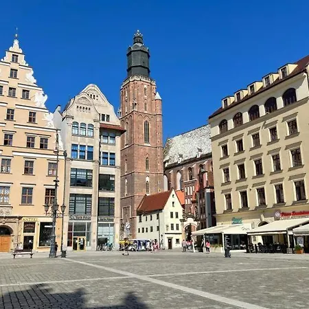 Muzyczna Oaza Przy Rynku Apartment *