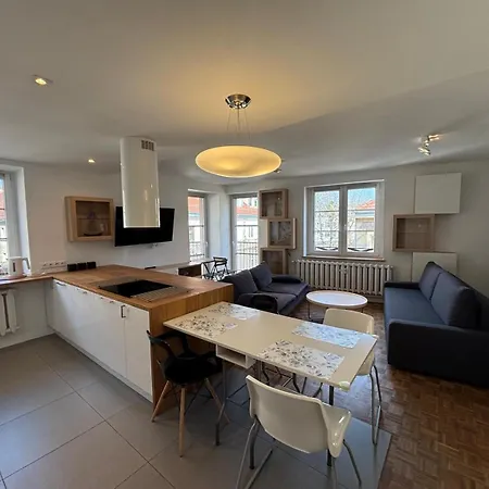 Muzyczna Oaza Przy Rynku Apartment